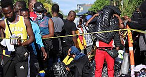Miles de haitianos siguen cruzando Panam en ruta hacia EEUU