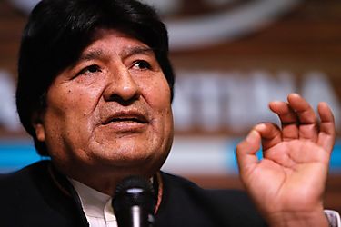 Evo Morales anuncia su candidatura presidencial obligado por los ataques del Gobierno