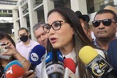 Diputada Zulay Rodríguez se registra como precandidata presidencial por libre postulación