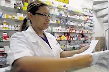 Pequeñas farmacias en desacuerdo con descuento de medicamentos