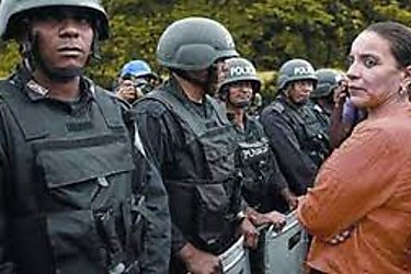 Xiomara Castro militariza la frontera hondureña en su lucha contra el crimen