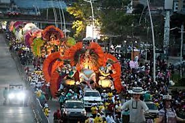 Panameños disfrutaron el Desfile de Reinas 2023