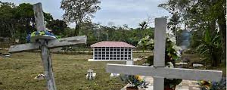Cruz Roja construye panten para migrantes en la inhspita selva de Panam