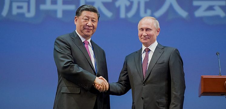 Embajada de China en Rusia tacha de noticia falsa el material de Bloomberg sobre una supuesta petición de Pekín de no invadir Ucrania