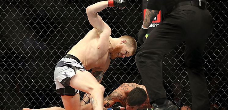 Emocionante combate Matt Frevola termina con la racha de diez victorias seguidas en la UFC del mexicano Genaro Valdez 