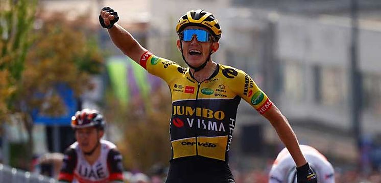 Séptima etapa del Giro para el neerlandés Bouwman